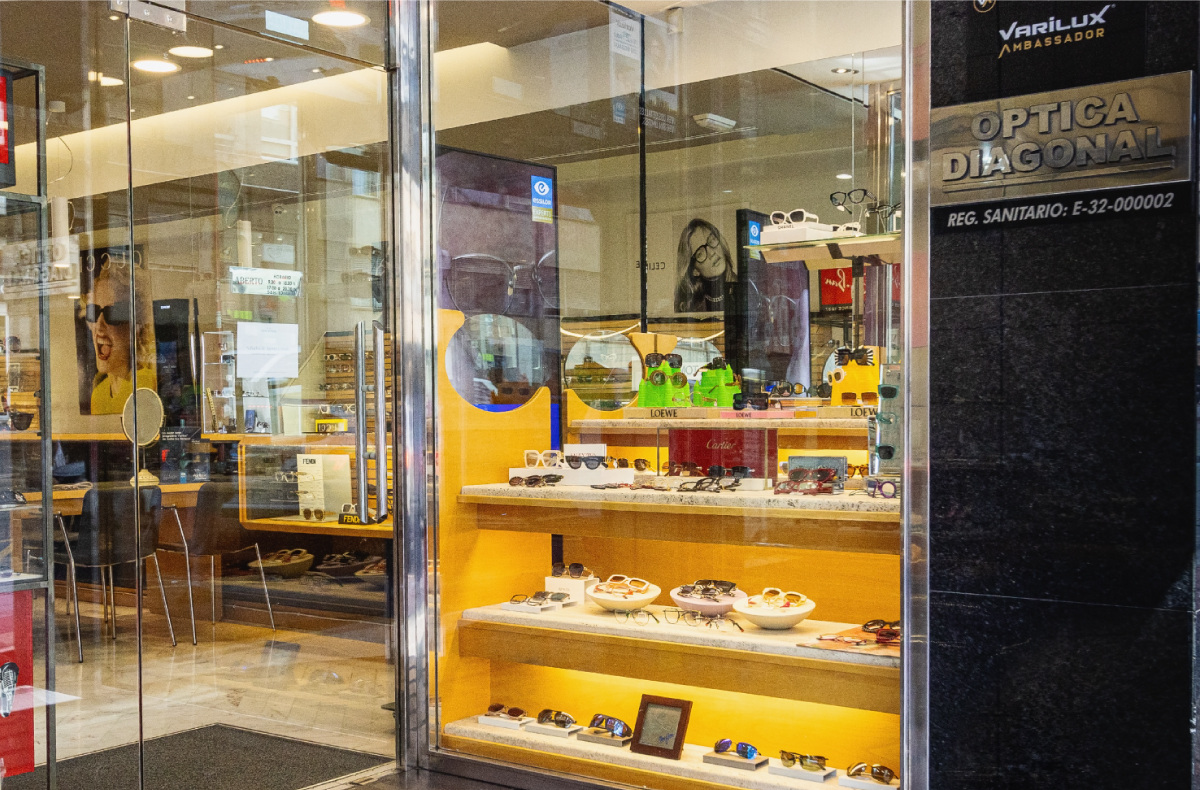 optica-diagonal-ourense-juan-xxiii-galicia-salud-visual-gafas-de-lujo